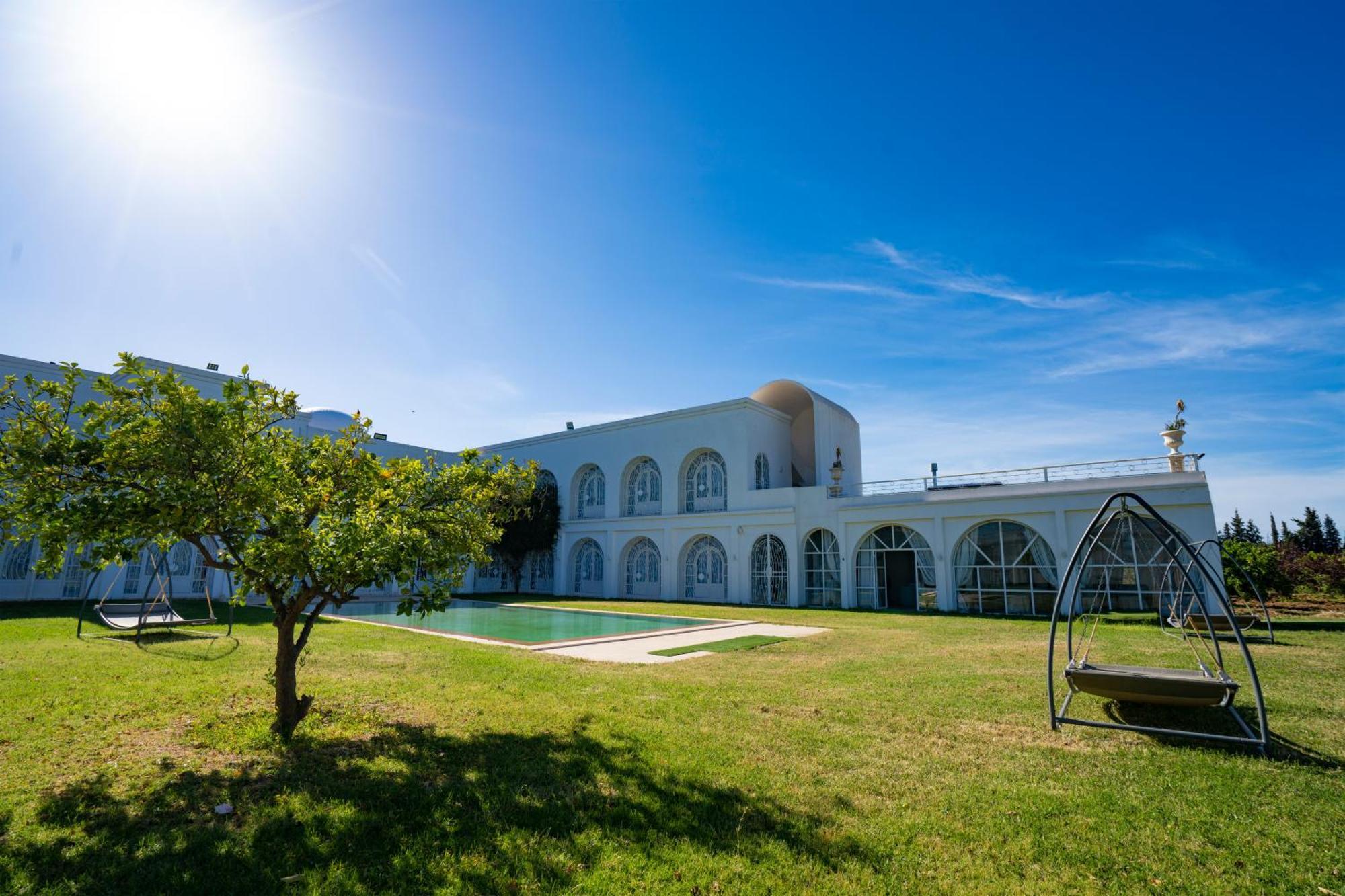 Dar El Molk Concept Hotel And Spa Mornag Bagian luar foto