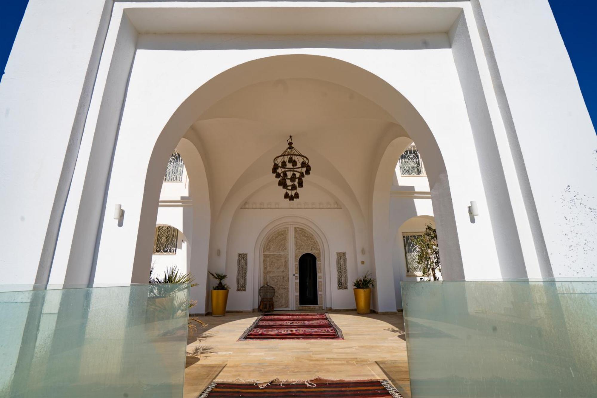 Dar El Molk Concept Hotel And Spa Mornag Bagian luar foto